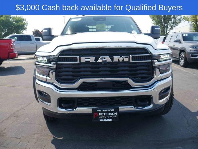 2026 RAM 5500 Chassis RAM 5500 TRADESMAN CHASSIS CREW CAB 4X4 60 CA