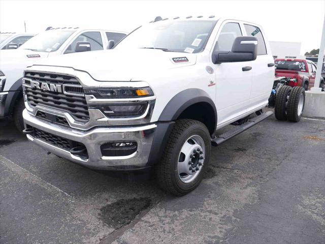 2026 RAM Ram 5500 Chassis Cab RAM 5500 TRADESMAN CHASSIS CREW CAB 4X4 60 CA 2026 RAM Ram 5500 Chassis Cab RAM 5500 TRADESMAN CHASSIS CREW CAB 4X4 60 CA