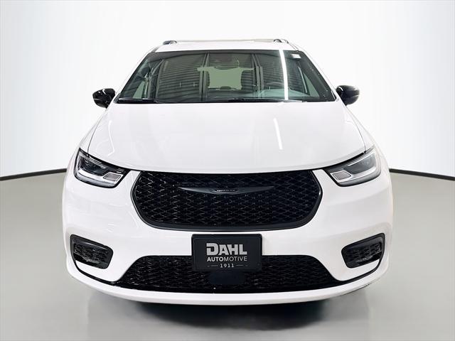 2026 Chrysler Pacifica PACIFICA SELECT AWD 2026 Chrysler Pacifica PACIFICA SELECT AWD