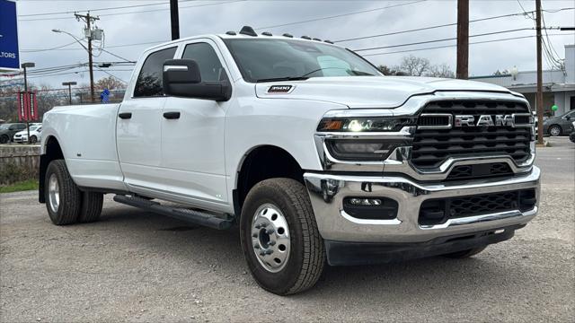 2025 RAM Ram 3500 RAM 3500 TRADESMAN CREW CAB 4X4 8 BOX