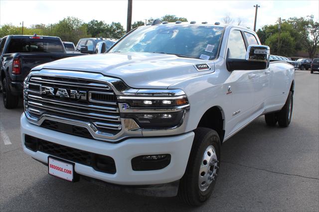 2025 RAM Ram 3500 RAM 3500 LARAMIE CREW CAB 4X4 8 BOX 2025 RAM Ram 3500 RAM 3500 LARAMIE CREW CAB 4X4 8 BOX