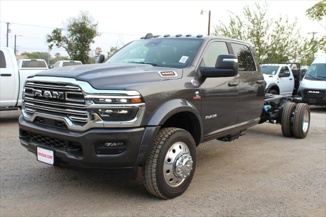 2026 RAM Ram 5500 Chassis Cab RAM 5500 BIG HORN CHASSIS CREW CAB 4X4 84 CA