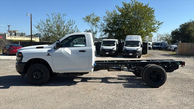 2026 RAM Ram 3500 Chassis Cab RAM 3500 TRADESMAN CHASSIS REGULAR CAB 4X2 84 CA 2026 RAM Ram 3500 Chassis Cab RAM 3500 TRADESMAN CHASSIS REGULAR CAB 4X2 84 CA