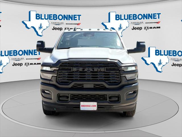 2026 RAM 3500 Chassis RAM 3500 TRADESMAN CHASSIS REGULAR CAB 4X4 84 CA