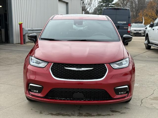 2026 Chrysler Pacifica PACIFICA LIMITED