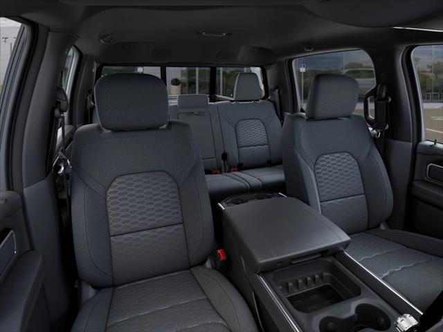 2026 Ram 1500 Big Horn Crew Cab 4x4 5'7" Box