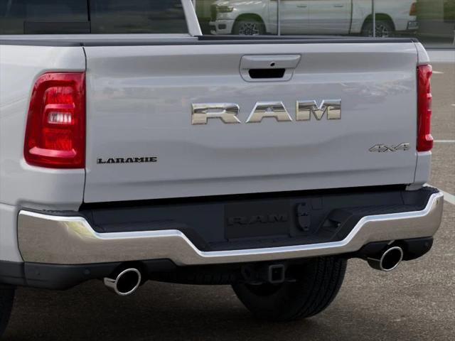2026 Ram 1500 Laramie Crew Cab 4x4 5'7" Box