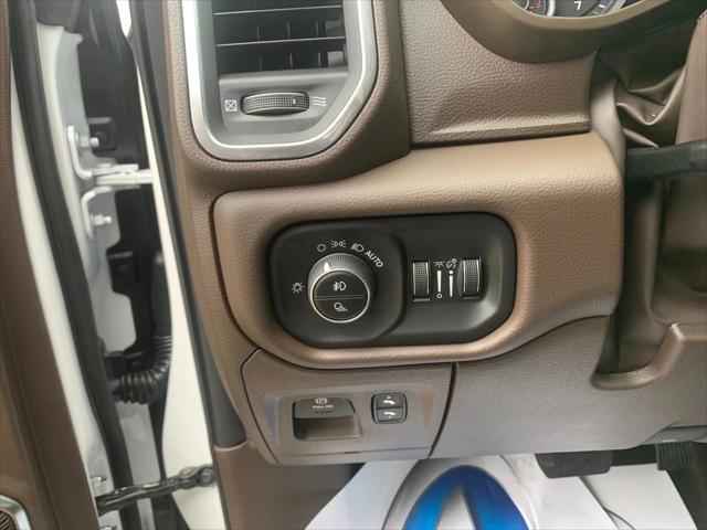 2026 Ram 1500 Laramie Crew Cab 4x4 5'7" Box