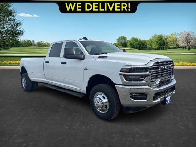 2026 RAM Ram 3500 RAM 3500 TRADESMAN CREW CAB 4X4 8 BOX