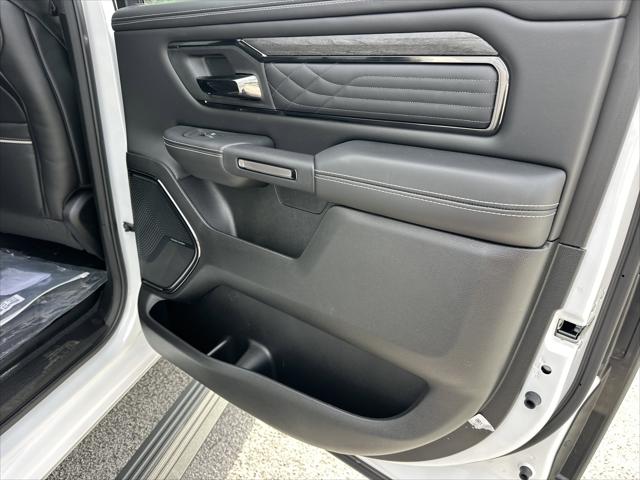 2026 Ram 1500 Limited Crew Cab 4x4 5'7" Box