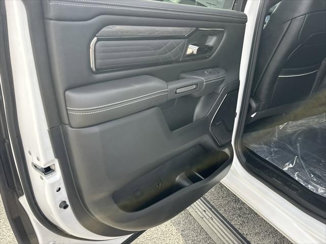 2026 Ram 1500 Limited Crew Cab 4x4 5'7" Box