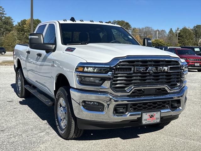 2026 RAM Ram 2500 RAM 2500 TRADESMAN CREW CAB 4X4 64 BOX