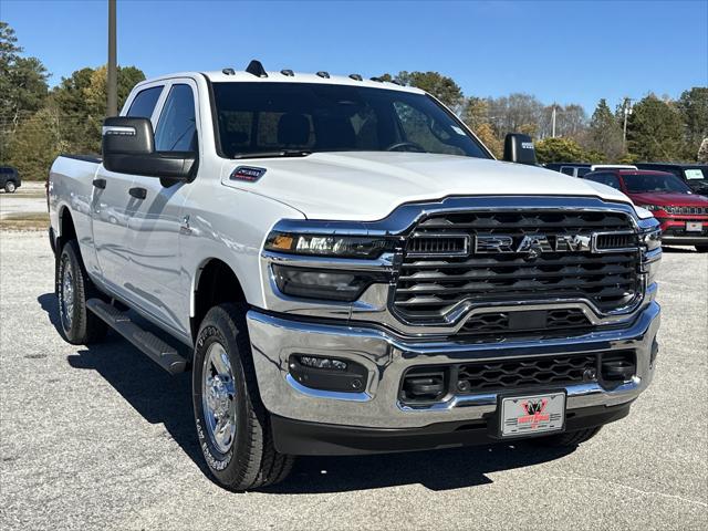2026 RAM Ram 2500 RAM 2500 TRADESMAN CREW CAB 4X4 64 BOX