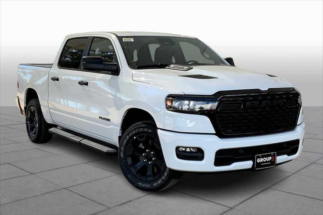 2026 RAM Ram 1500 RAM 1500 EXPRESS CREW CAB 4X4 57 BOX