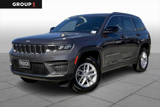 2025 Jeep Grand Cherokee GRAND CHEROKEE LAREDO X 4X2