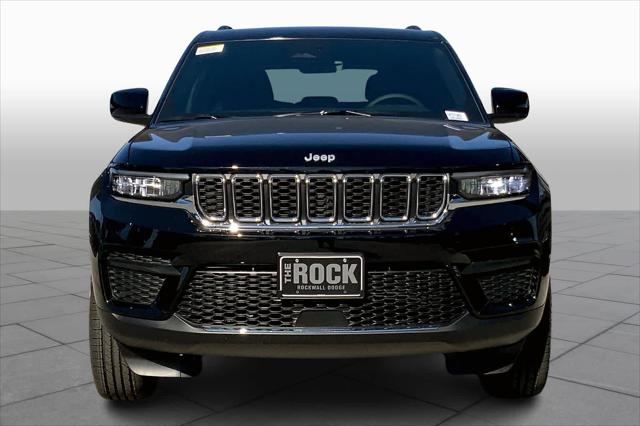2025 Jeep Grand Cherokee GRAND CHEROKEE LAREDO X 4X2