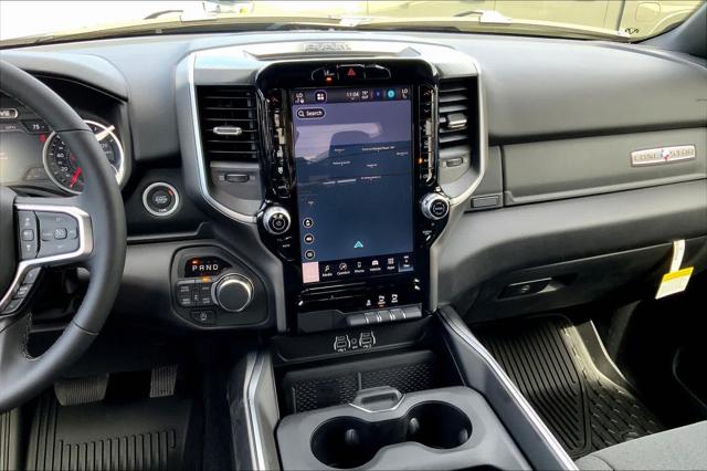 2026 Ram 1500 Lone Star Crew Cab 4x4 5'7" Box