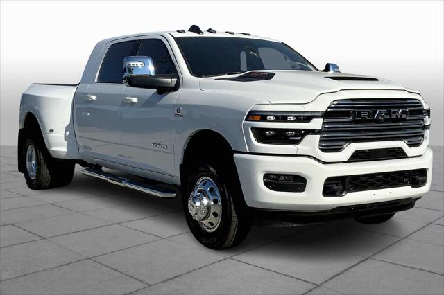 2026 RAM Ram 3500 RAM 3500 LARAMIE CREW CAB 4X4 8 BOX