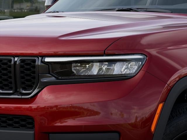 2025 Jeep Grand Cherokee Altitude X 4x4