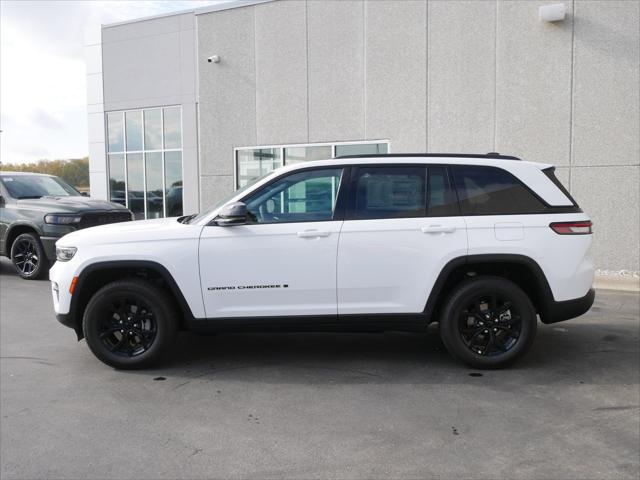 2025 Jeep Grand Cherokee GRAND CHEROKEE ALTITUDE X 4X4