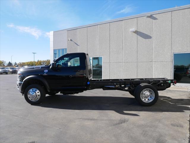 2026 RAM Ram 5500 Chassis Cab RAM 5500 TRADESMAN CHASSIS REGULAR CAB 4X4 84 CA 2026 RAM Ram 5500 Chassis Cab RAM 5500 TRADESMAN CHASSIS REGULAR CAB 4X4 84 CA