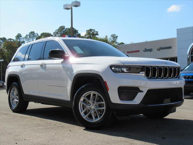 2025 Jeep Grand Cherokee GRAND CHEROKEE LAREDO X 4X2