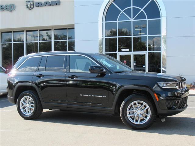 2025 Jeep Grand Cherokee GRAND CHEROKEE LAREDO X 4X2