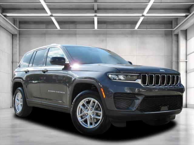 2025 Jeep Grand Cherokee GRAND CHEROKEE LAREDO X 4X2