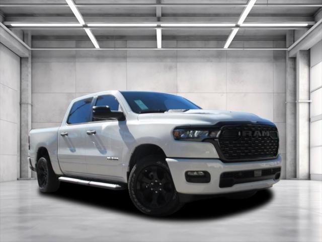 2026 RAM Ram 1500 RAM 1500 EXPRESS CREW CAB 4X4 57 BOX