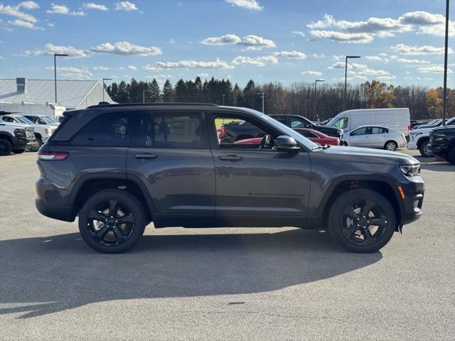 2025 Jeep Grand Cherokee GRAND CHEROKEE ALTITUDE X 4X4 2025 Jeep Grand Cherokee GRAND CHEROKEE ALTITUDE X 4X4