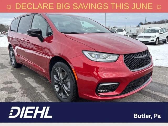 2026 Chrysler Pacifica PACIFICA SELECT AWD
