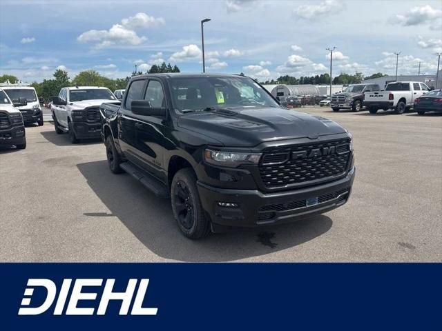 2026 RAM Ram 1500 RAM 1500 EXPRESS CREW CAB 4X4 57 BOX