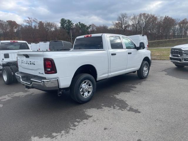 2026 RAM Ram 3500 RAM 3500 TRADESMAN CREW CAB 4X4 64 BOX