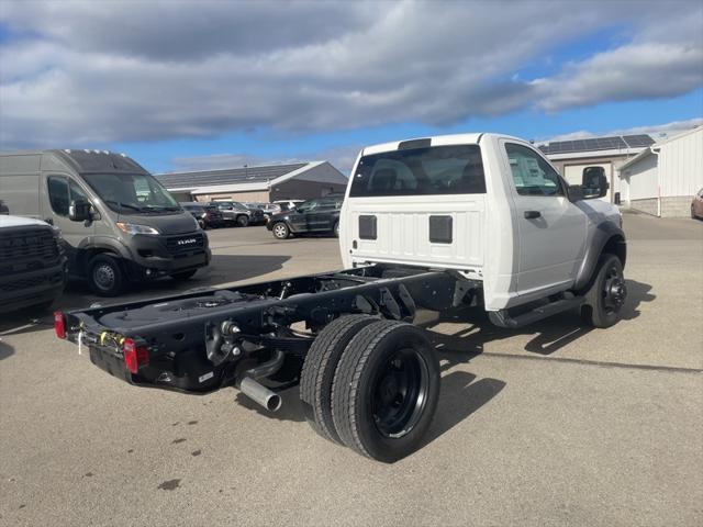 2026 RAM Ram 5500 Chassis Cab RAM 5500 TRADESMAN CHASSIS REGULAR CAB 4X4 60 CA 2026 RAM Ram 5500 Chassis Cab RAM 5500 TRADESMAN CHASSIS REGULAR CAB 4X4 60 CA