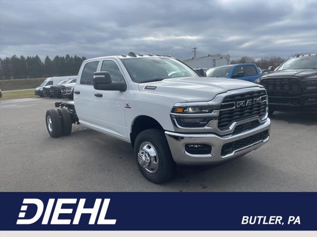 2026 RAM Ram 3500 Chassis Cab RAM 3500 TRADESMAN CREW CAB CHASSIS 4X4 60 CA 2026 RAM Ram 3500 Chassis Cab RAM 3500 TRADESMAN CREW CAB CHASSIS 4X4 60 CA