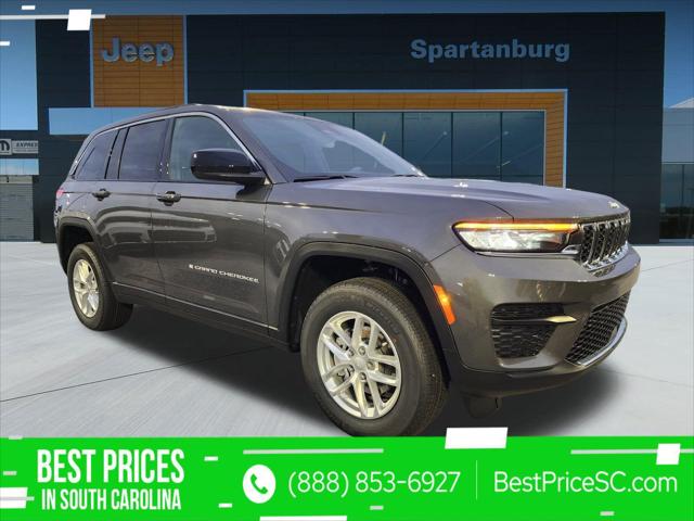 2025 Jeep Grand Cherokee GRAND CHEROKEE LAREDO X 4X2