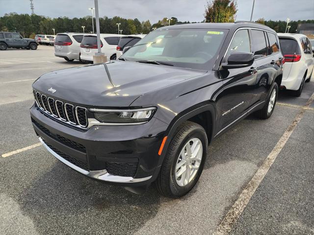 2025 Jeep Grand Cherokee GRAND CHEROKEE L LAREDO X 4X4