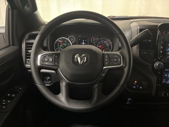 2026 RAM Ram 3500 RAM 3500 TRADESMAN CREW CAB 4X4 8 BOX