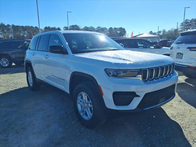 2025 Jeep Grand Cherokee GRAND CHEROKEE LAREDO 4X2 2025 Jeep Grand Cherokee GRAND CHEROKEE LAREDO 4X2