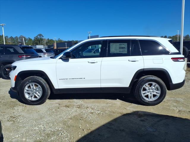 2025 Jeep Grand Cherokee GRAND CHEROKEE LAREDO 4X2 2025 Jeep Grand Cherokee GRAND CHEROKEE LAREDO 4X2