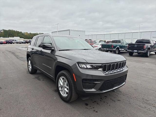2025 Jeep Grand Cherokee Laredo X 4x2 for sale in New Bern, NC