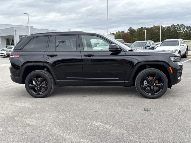 2025 Jeep Grand Cherokee GRAND CHEROKEE ALTITUDE X 4X4
