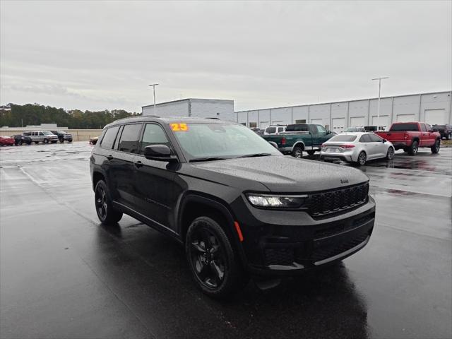 2025 Jeep Grand Cherokee GRAND CHEROKEE L ALTITUDE X 4X4