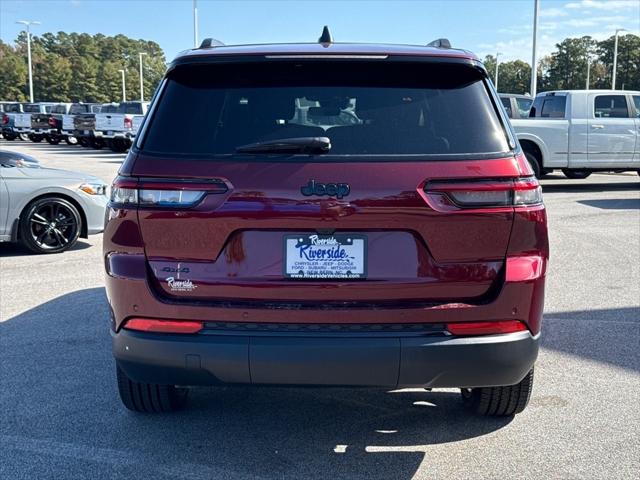 2025 Jeep Grand Cherokee GRAND CHEROKEE L ALTITUDE X 4X4