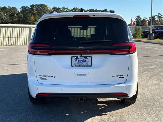 2026 Chrysler Pacifica Limited AWD