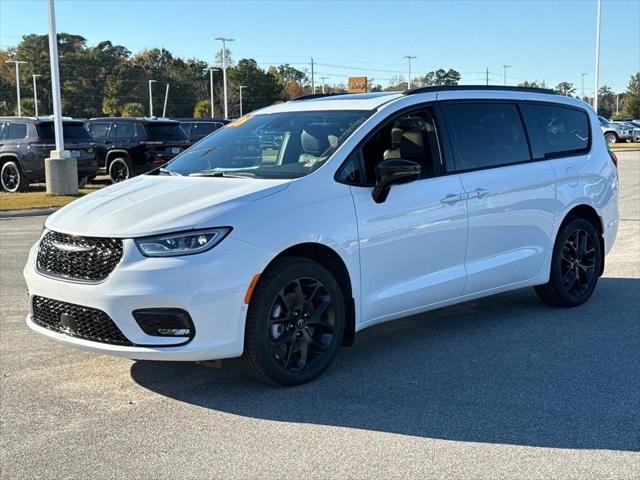 2026 Chrysler Pacifica Limited AWD