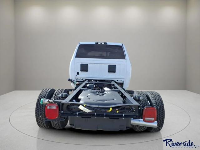2026 RAM Ram 3500 Chassis Cab RAM 3500 BIG HORN CREW CAB CHASSIS 4X4 60 CA 2026 RAM Ram 3500 Chassis Cab RAM 3500 BIG HORN CREW CAB CHASSIS 4X4 60 CA
