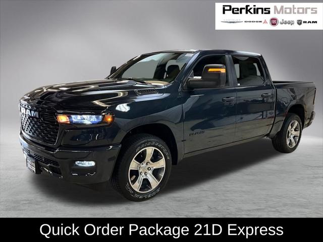2026 RAM Ram 1500 RAM 1500 EXPRESS CREW CAB 4X4 57 BOX