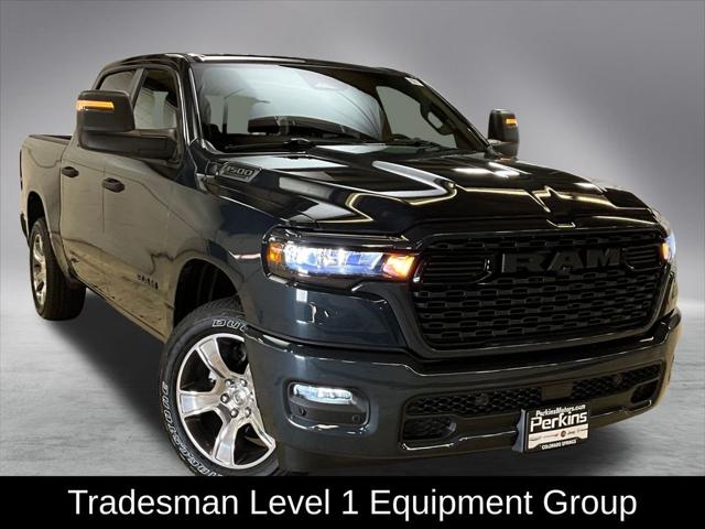 2026 RAM Ram 1500 RAM 1500 EXPRESS CREW CAB 4X4 57 BOX