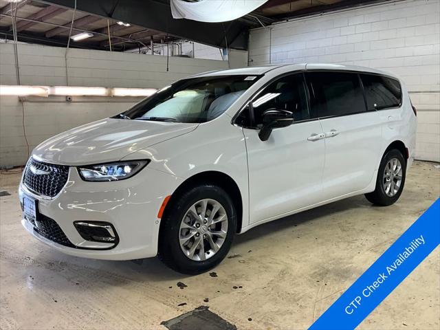 2026 Chrysler Pacifica PACIFICA SELECT AWD